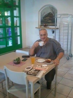 Kava, pecivo in sok za 1,30 €