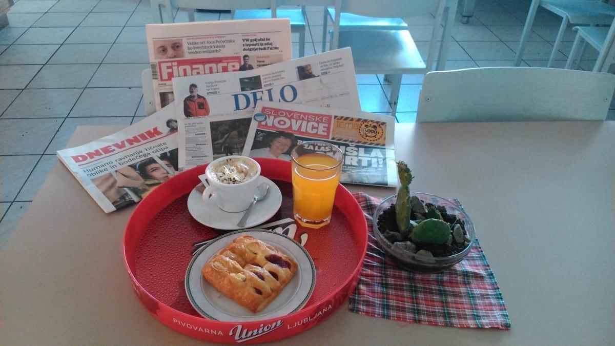 Kava Lavazza s sokom in pecivom za 1,30 €