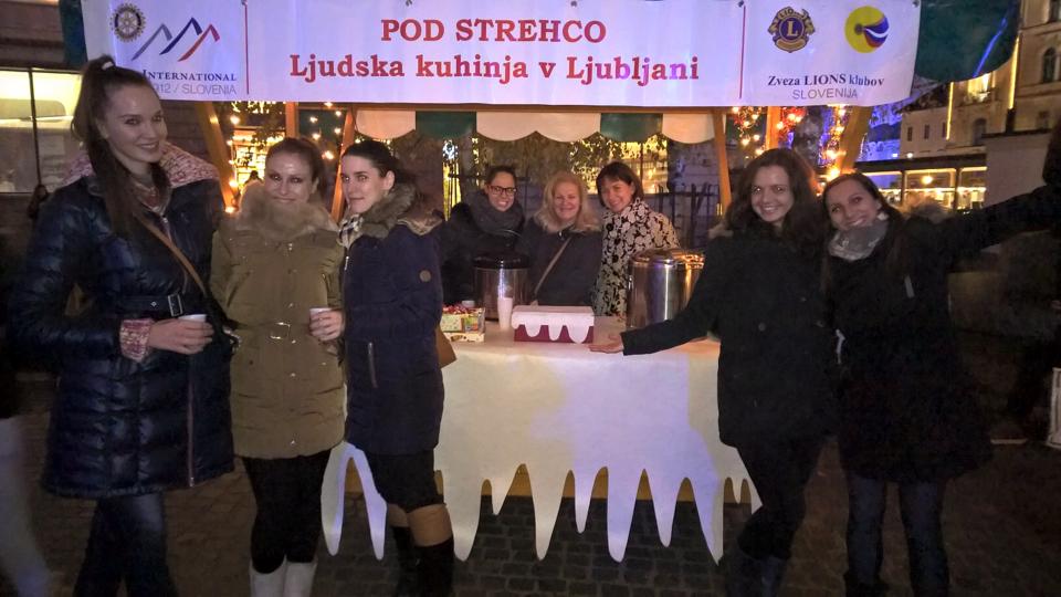 Vsakoletna dobrodelna stojnica za zbiranje sredstev