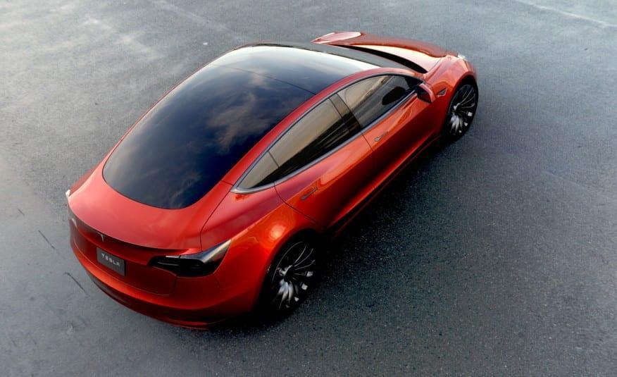 Primerjava Tesla Model 3 in VW Passat GTE