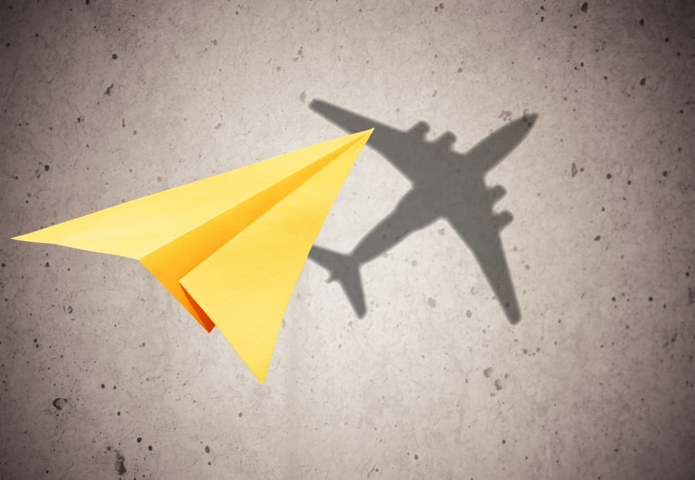 Razlika med poslovno enoto in podružnico z vidika pravnega statusa in poslovanja podjetja