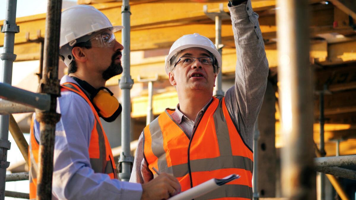 gradbeništvo - odškodninski zahtevki - zavarovanje škode.jpg