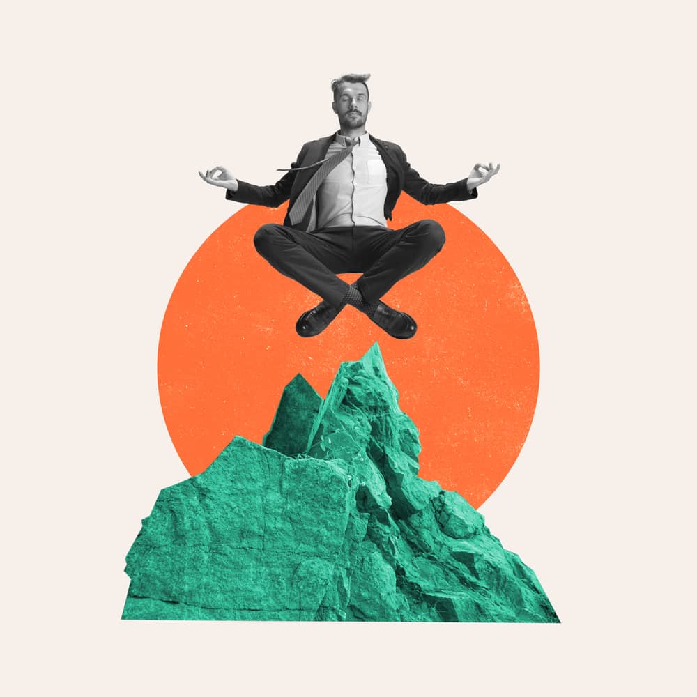 Podjetnik se izobražuje prek spletnega tečaja 