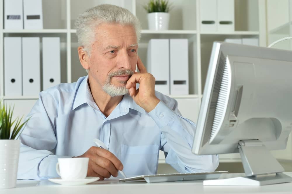 Sistem 80/90/100 za starejše delavce – nova ureditev delovnega časa